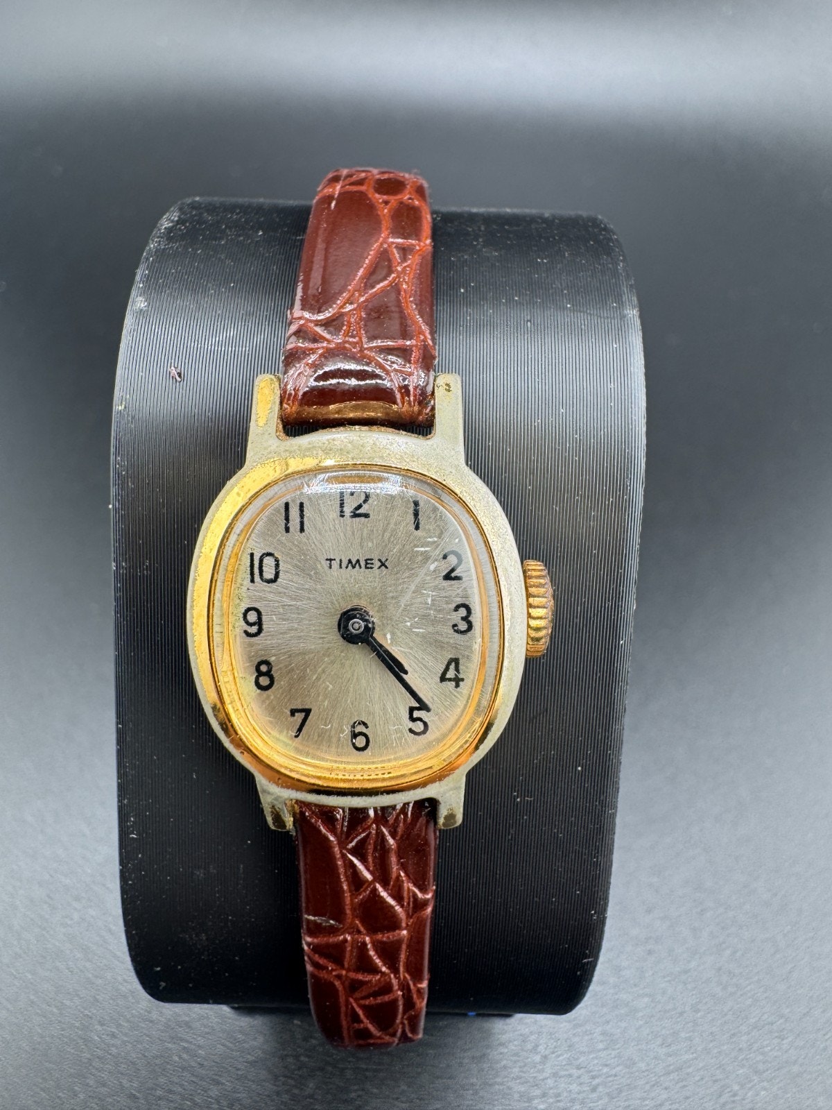 Vintage Timex Ladies Mechanical Watch Gold Tone Oval